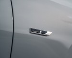 2023 BMW 330e xDrive Touring (UK-Spec) Detail Wallpapers 150x120 (20)