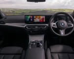 2023 BMW 330e xDrive Touring (UK-Spec) Interior Cockpit Wallpapers 150x120 (26)