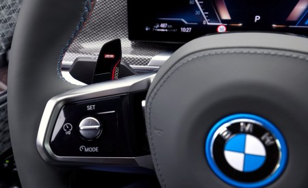 2023 BMW 740d xDrive Interior Steering Wheel Wallpapers 450x275 (38)