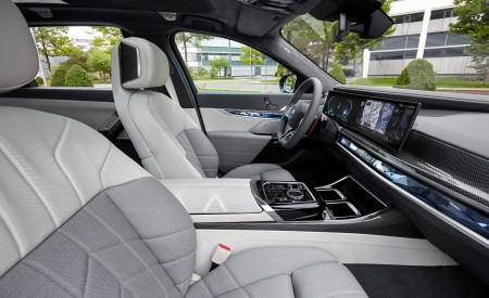 2023 BMW 740d xDrive Interior Wallpapers  450x275 (49)