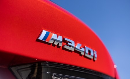 2023 BMW M340i xDrive Sedan (US-Spec) Badge Wallpapers 450x275 (33)