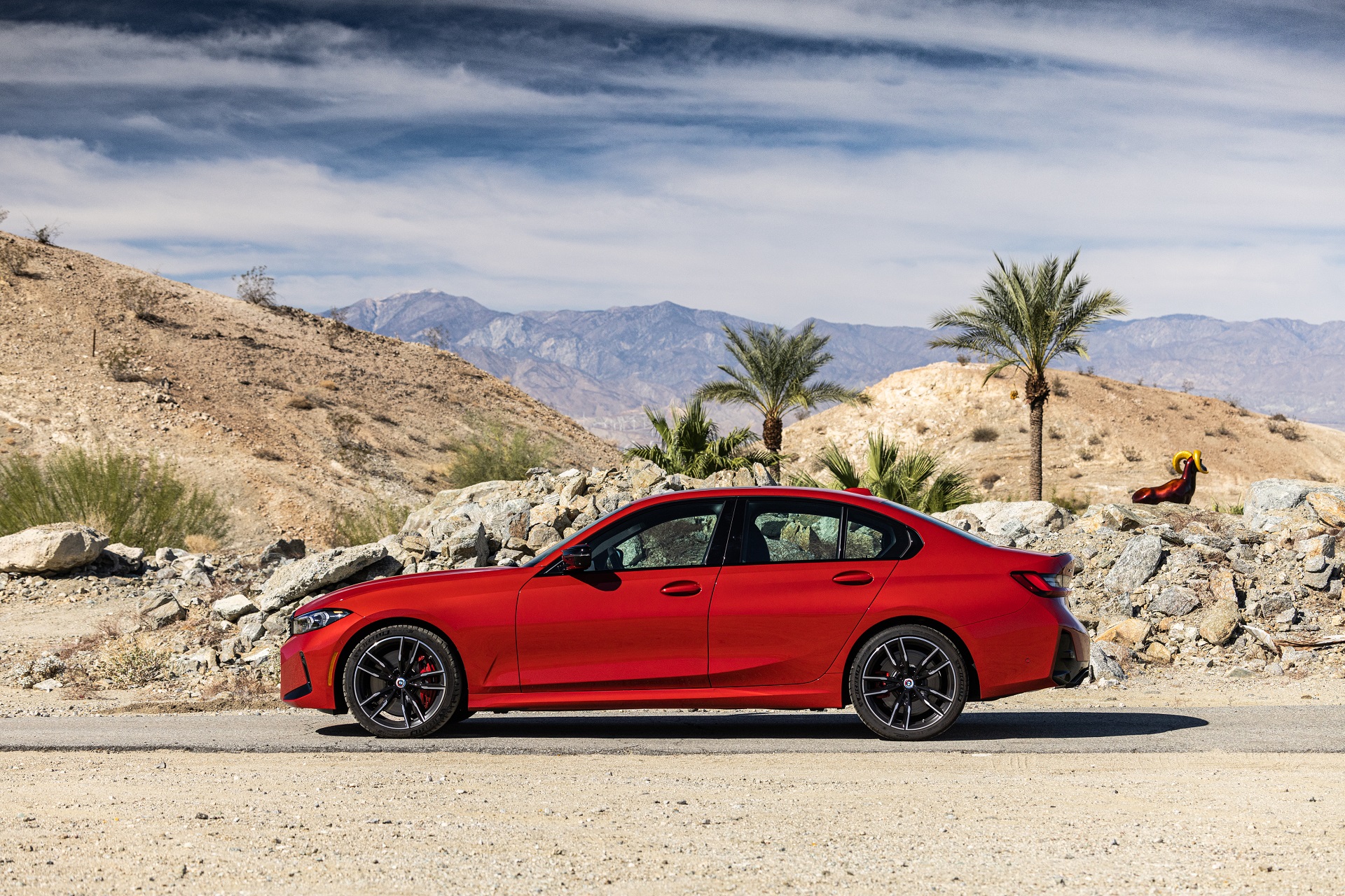 2023 BMW M340i xDrive Sedan (US-Spec) Side Wallpapers #17 of 53