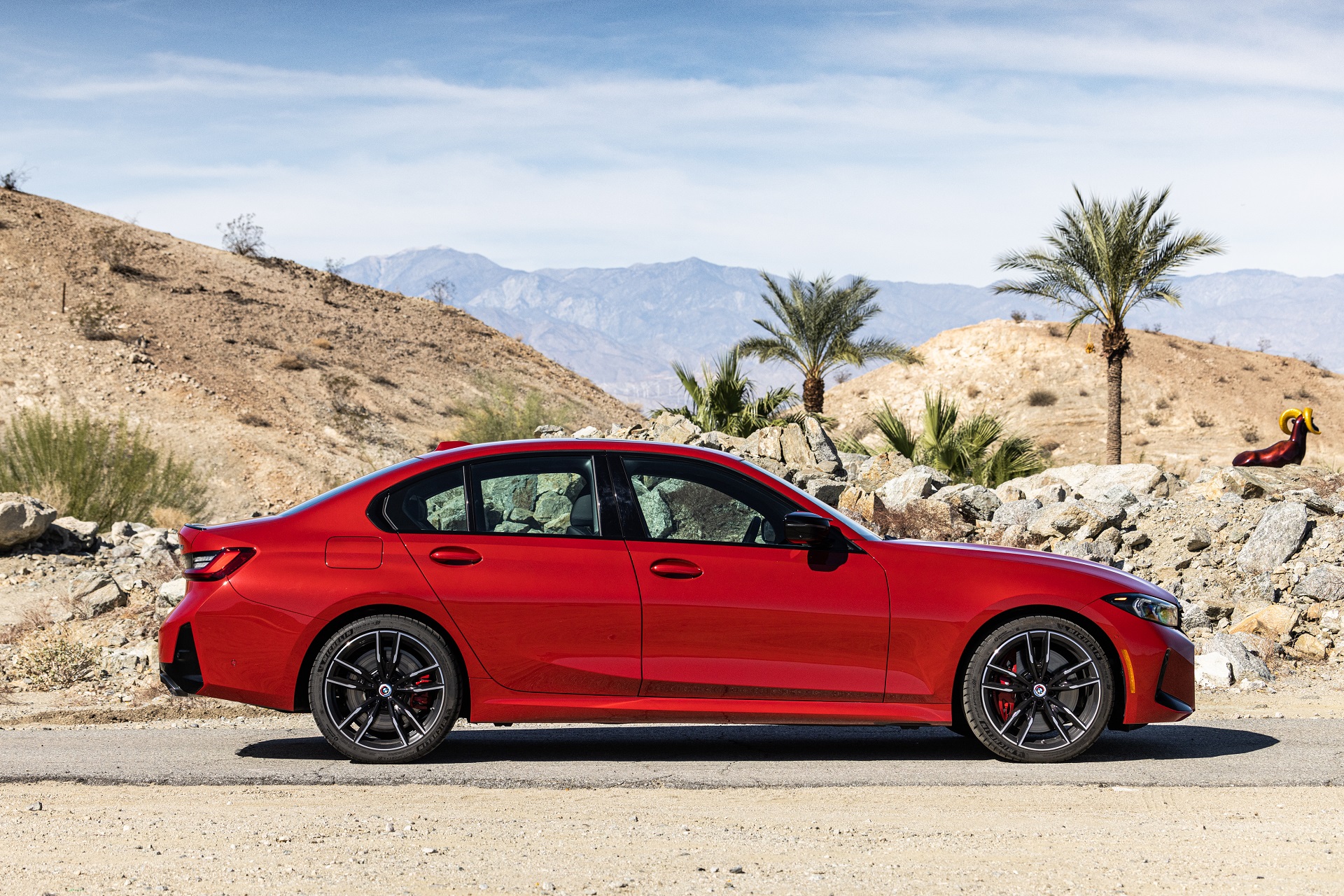 2023 BMW M340i xDrive Sedan (US-Spec) Side Wallpapers #19 of 53