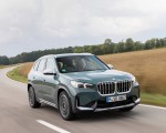 2023 BMW X1 sDrive18d Front Three-Quarter Wallpapers  150x120 (4)