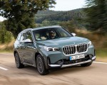 2023 BMW X1 sDrive18d Front Three-Quarter Wallpapers 150x120