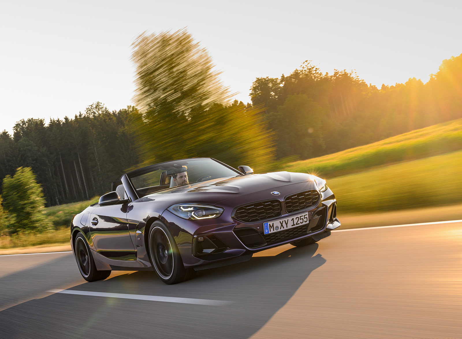 2023 BMW Z4 M40i Front Three-Quarter Wallpapers  (6)