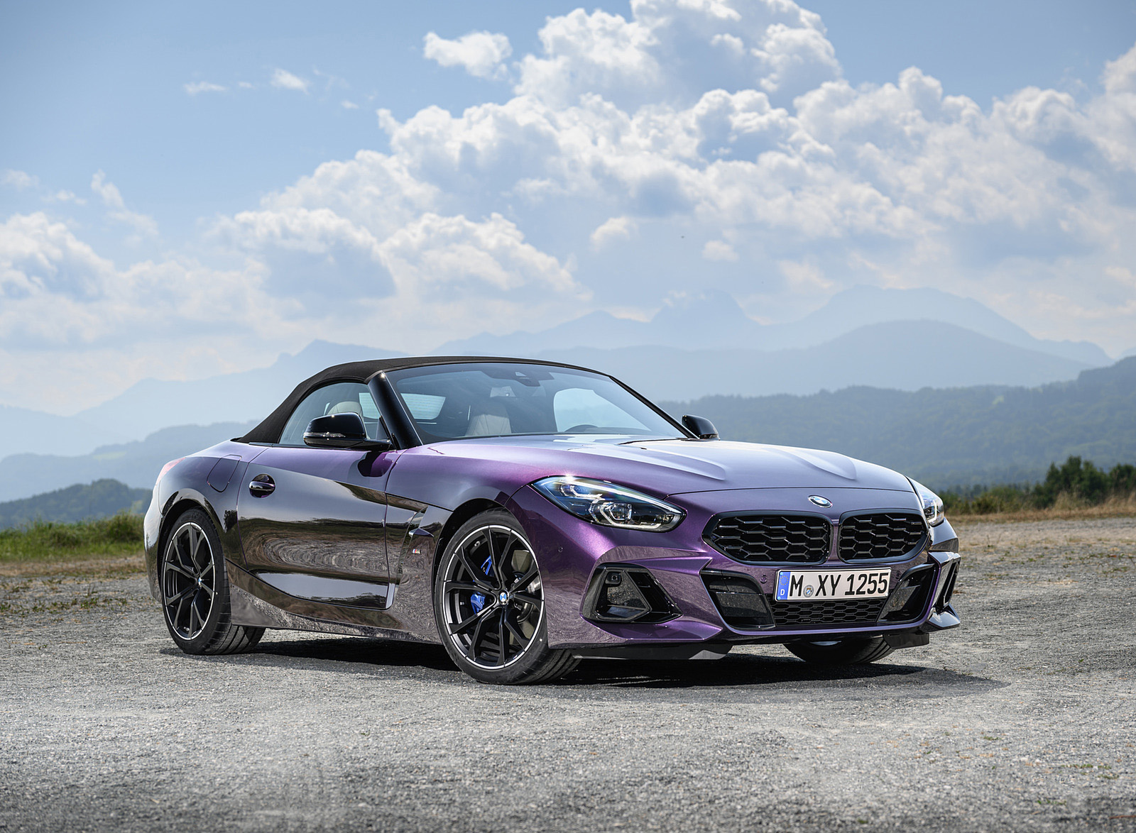 2023 BMW Z4 M40i Front Three-Quarter Wallpapers #23 of 46