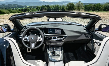 2023 BMW Z4 M40i Interior Cockpit Wallpapers 450x275 (43)
