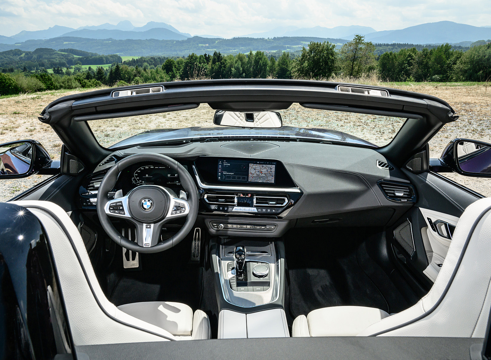 2023 BMW Z4 M40i Interior Cockpit Wallpapers #43 of 46
