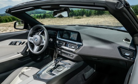2023 BMW Z4 M40i Interior Wallpapers 450x275 (42)