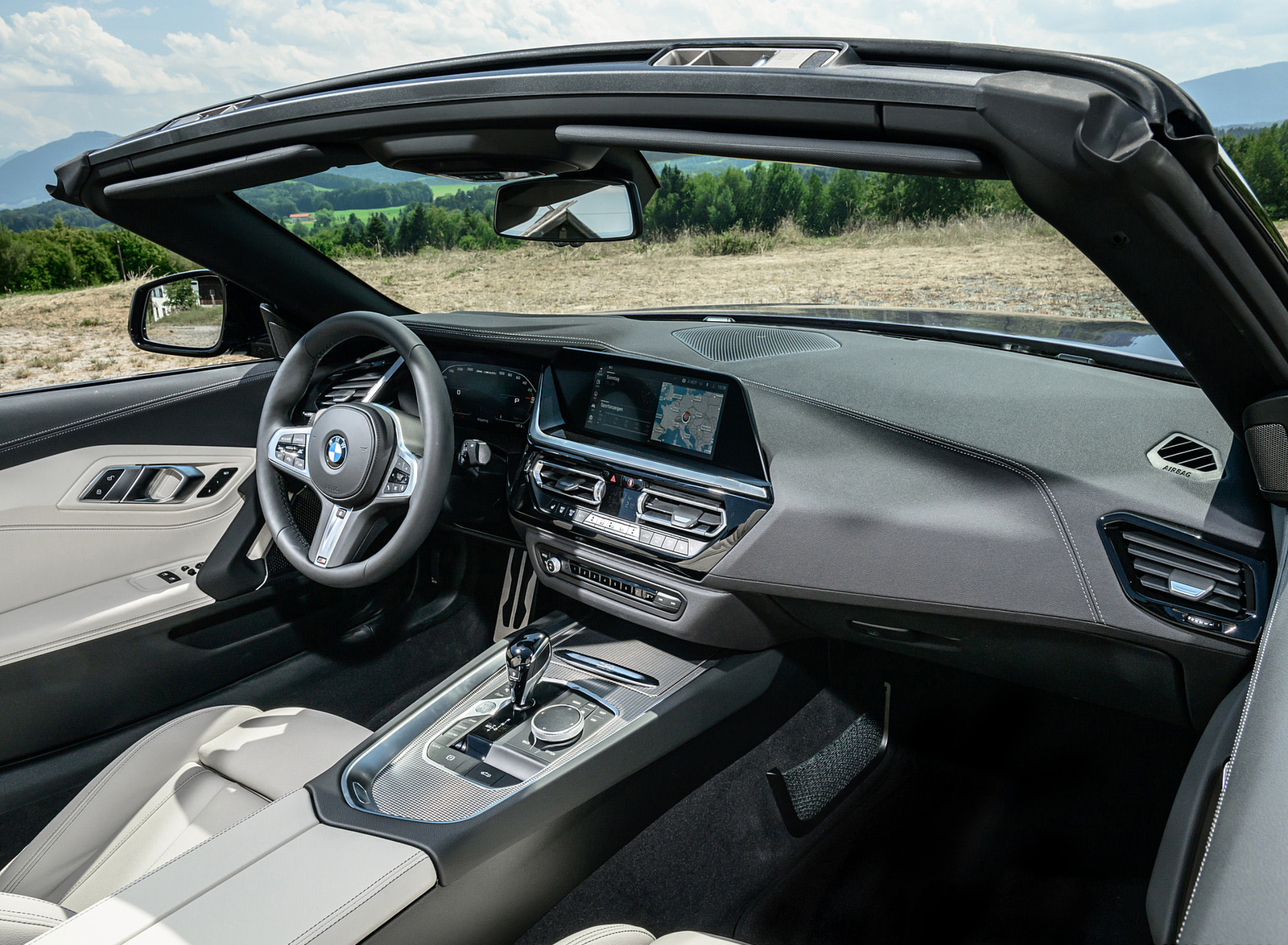 2023 BMW Z4 M40i Interior Wallpapers #42 of 46