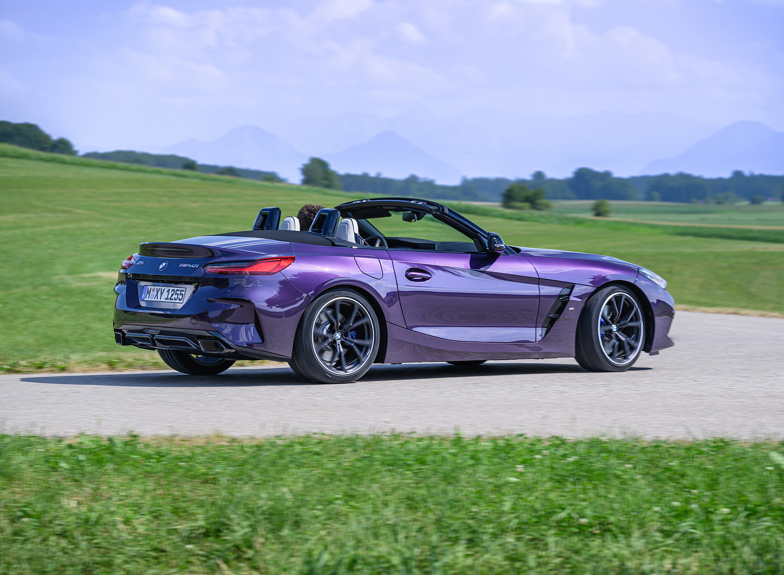 2023 BMW Z4 M40i Rear Three-Quarter Wallpapers #19 of 46