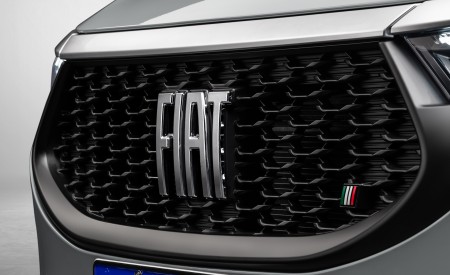 2023 Fiat Fastback Audace Turbo 200 Flex AT Grille Wallpapers 450x275 (26)