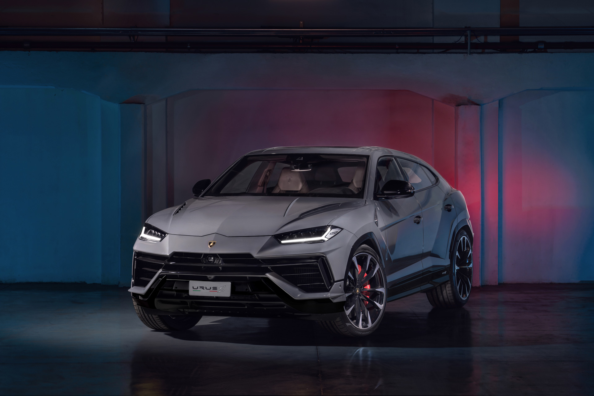 2023 Lamborghini Urus S Front Wallpapers  #2 of 27