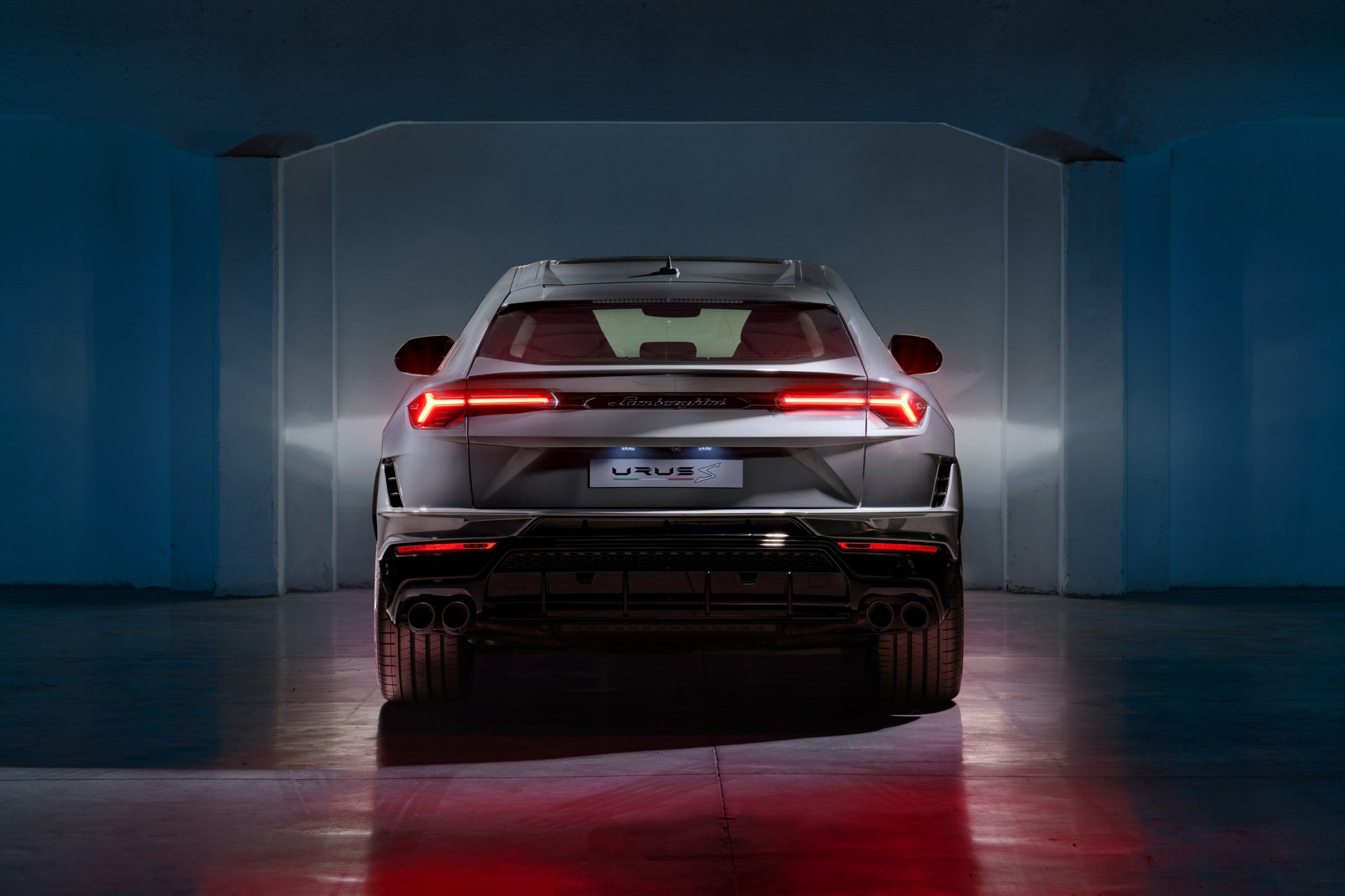 2023 Lamborghini Urus S Rear Wallpapers #6 of 27