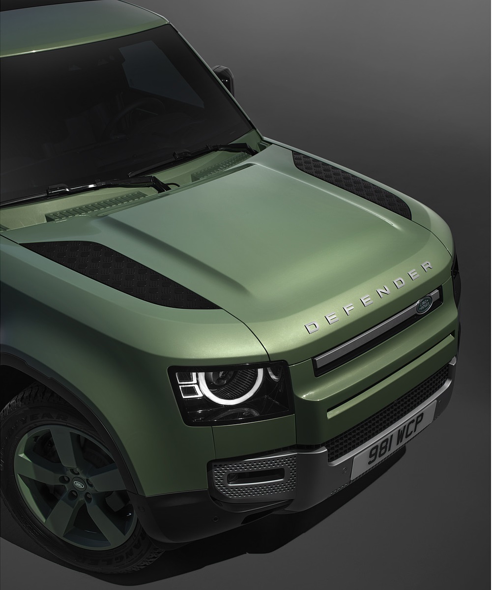 2023 Land Rover Defender 75th Limited Edition Front Wallpapers #12 of 21