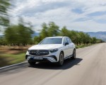 2023 Mercedes-Benz GLC 300de 4MATIC AMG Line (Color: MANUFAKTUR Diamond White Bright) Front Wallpapers 150x120 (3)