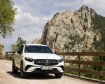 2023 Mercedes-Benz GLC 300de 4MATIC AMG Line (Color: MANUFAKTUR Diamond White Bright) Front Wallpapers 150x120