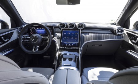 2023 Mercedes-Benz GLC 400e Plug-In Hybrid 4MATIC AMG Line (Color: Spectral Blue) Interior Cockpit Wallpapers 450x275 (29)
