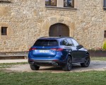 2023 Mercedes-Benz GLC 400e Plug-In Hybrid 4MATIC AMG Line (Color: Spectral Blue) Rear Three-Quarter Wallpapers 150x120 (17)