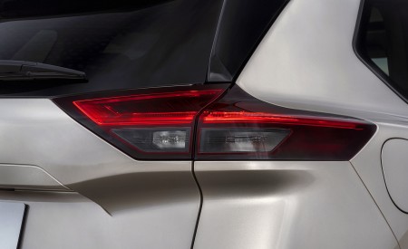 2023 Nissan X-Trail Tail Light Wallpapers 450x275 (26)