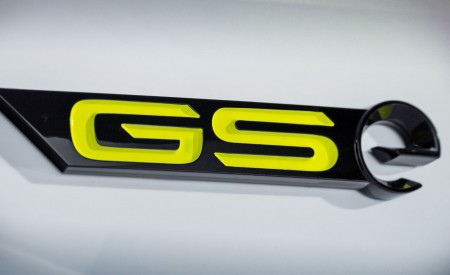 2023 Opel Astra GSe Badge Wallpapers 450x275 (12)