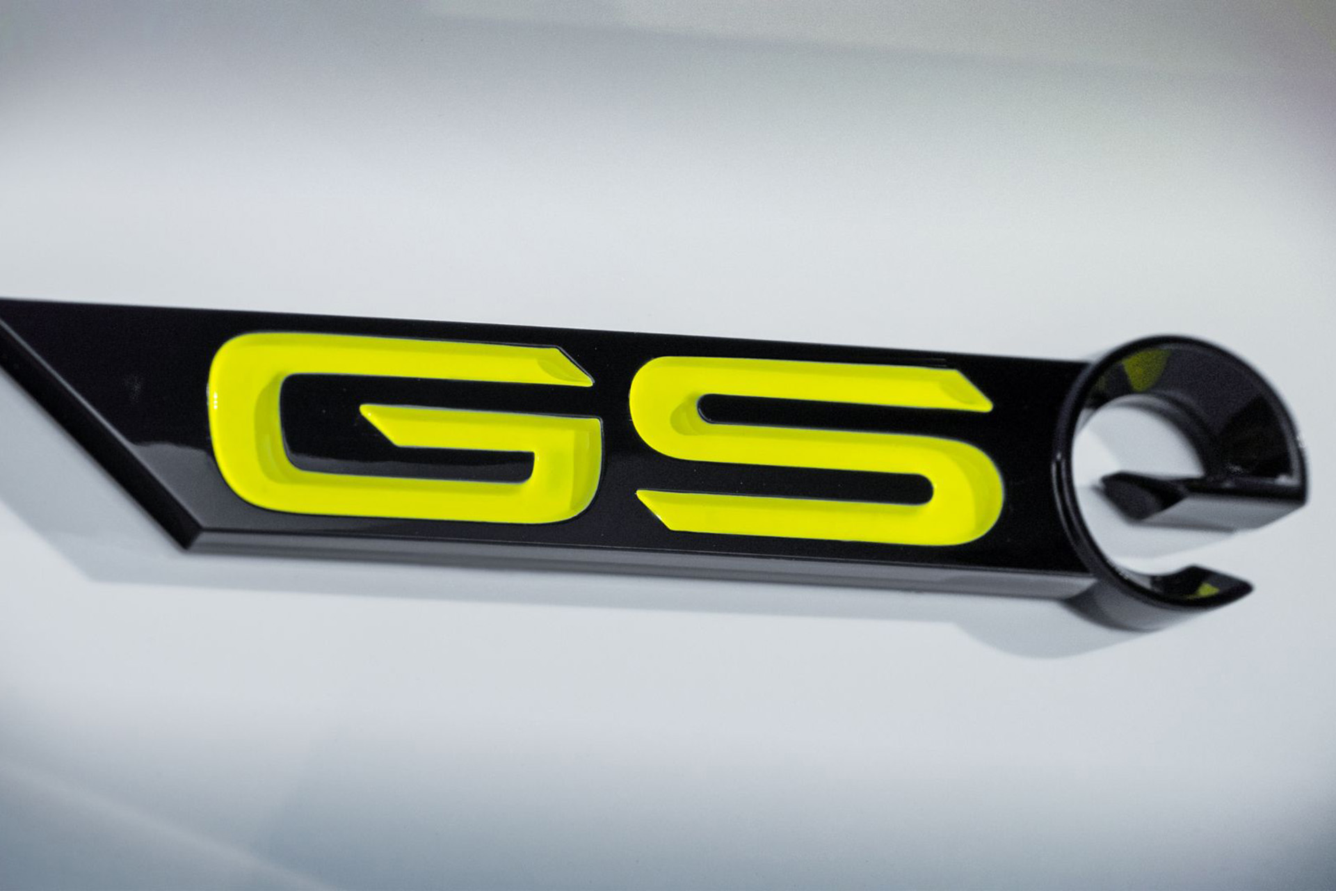 2023 Opel Astra GSe Badge Wallpapers #12 of 16