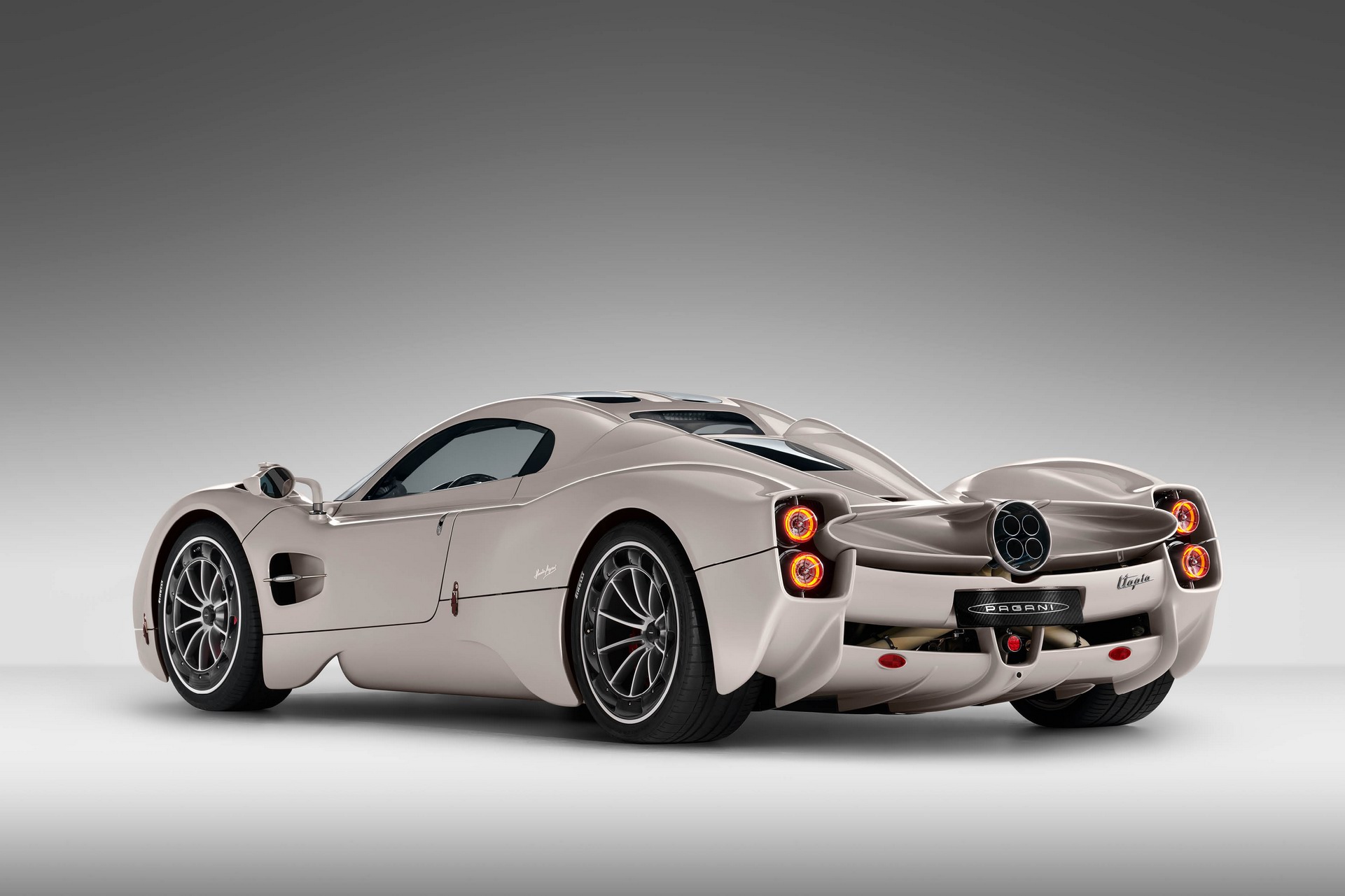 2023 Pagani Utopia Rear Three-Quarter Wallpapers  (4)