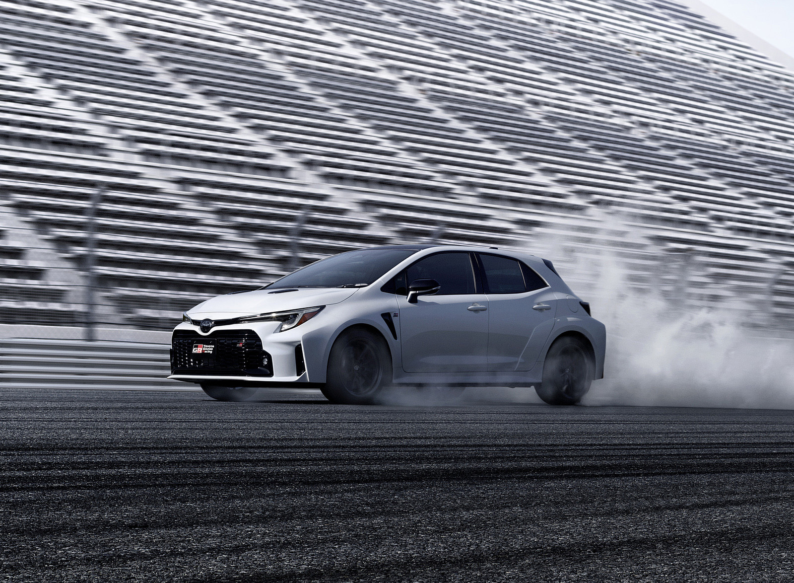 2023 Toyota GR Corolla Circuit Edition Front Three-Quarter Wallpapers (1)