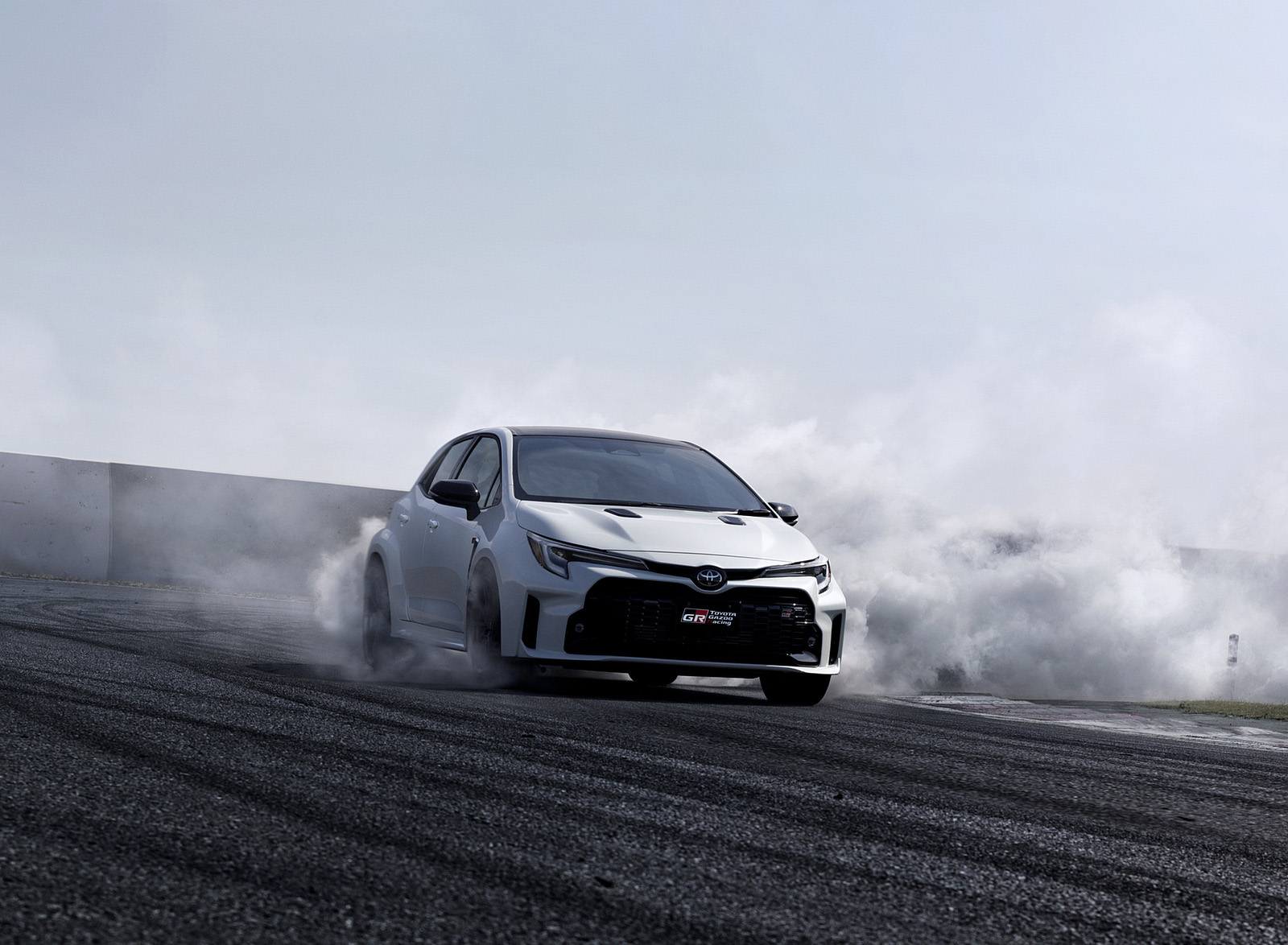 2023 Toyota GR Corolla Circuit Edition Front Wallpapers (5)