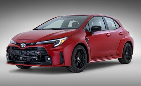 2023 Toyota GR Corolla Front Three-Quarter Wallpapers 450x275 (27)
