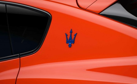 2022 Maserati Levante F Tributo Special Edition Badge Wallpapers 450x275 (6)