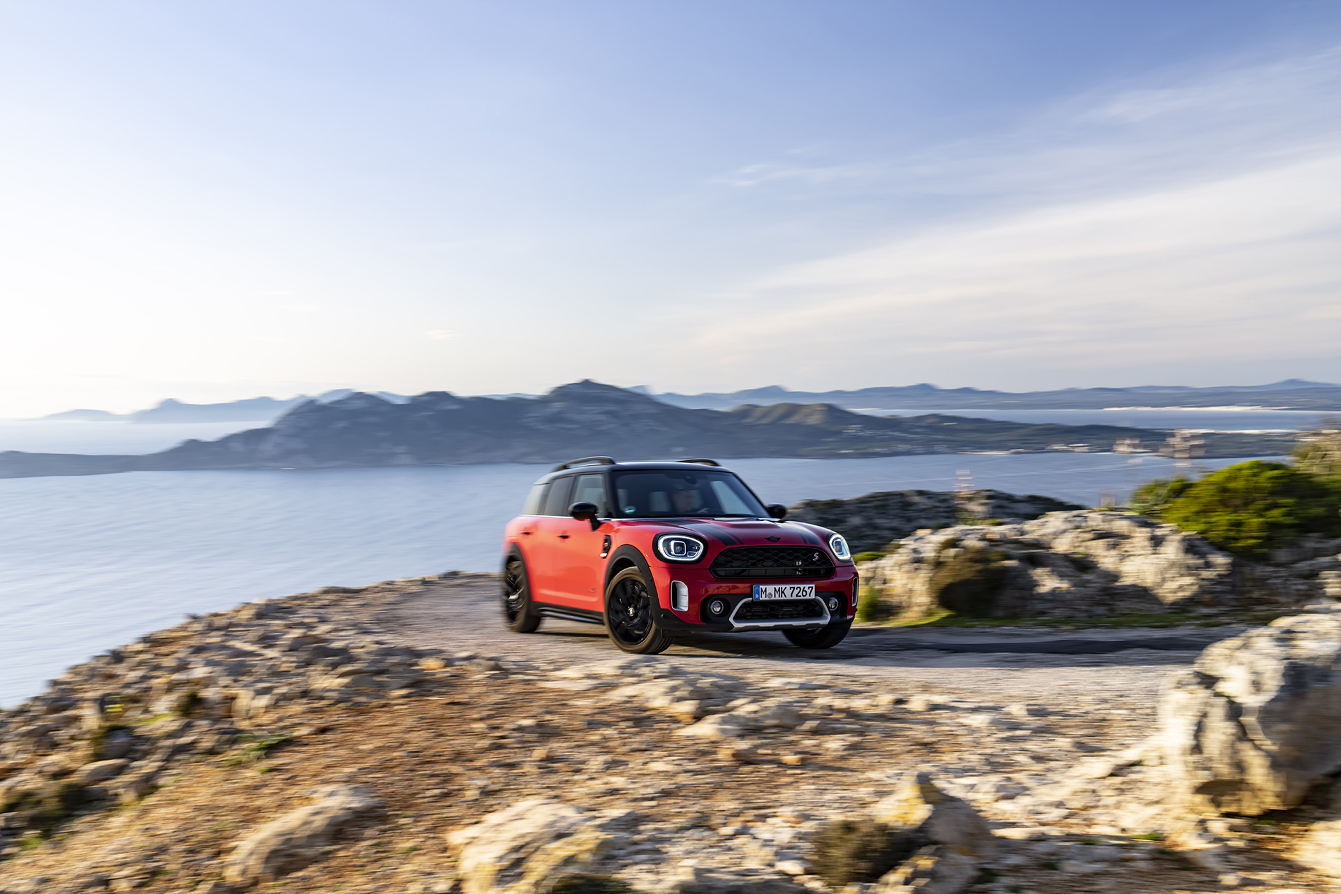 2022 Mini Cooper SD Countryman ALL4 Front Three-Quarter Wallpapers #15 of 42