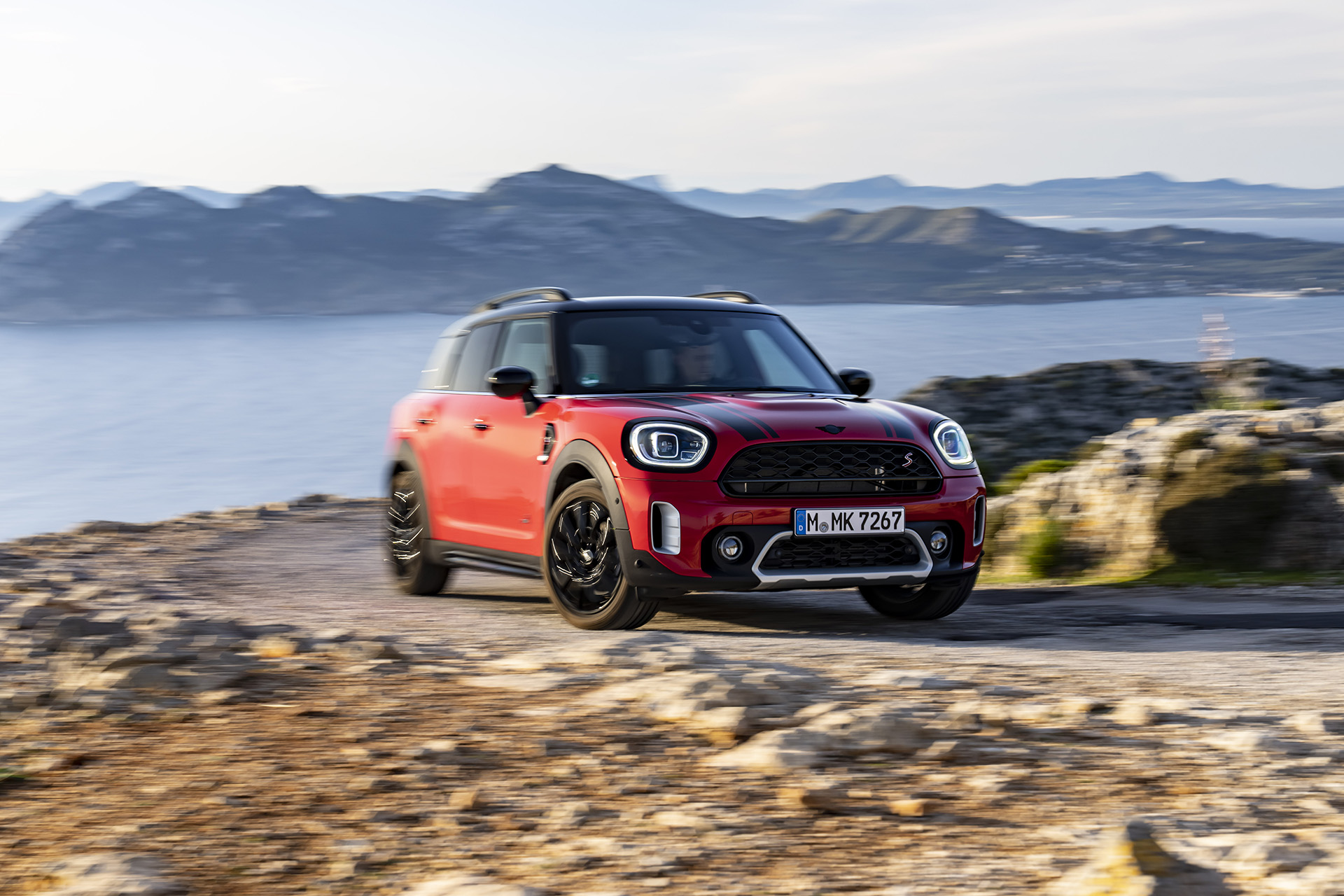 2022 Mini Cooper SD Countryman ALL4 Front Three-Quarter Wallpapers (9)