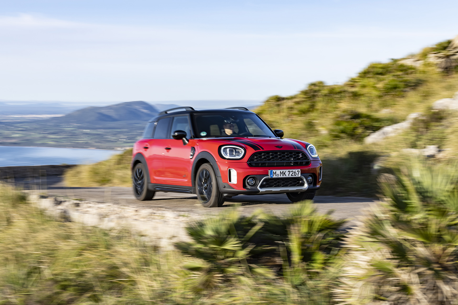 2022 Mini Cooper SD Countryman ALL4 Front Three-Quarter Wallpapers (4)