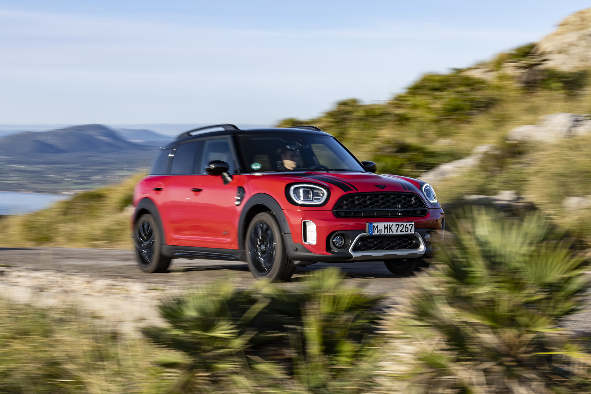 2022 Mini Cooper SD Countryman ALL4 Front Three-Quarter Wallpapers (1)