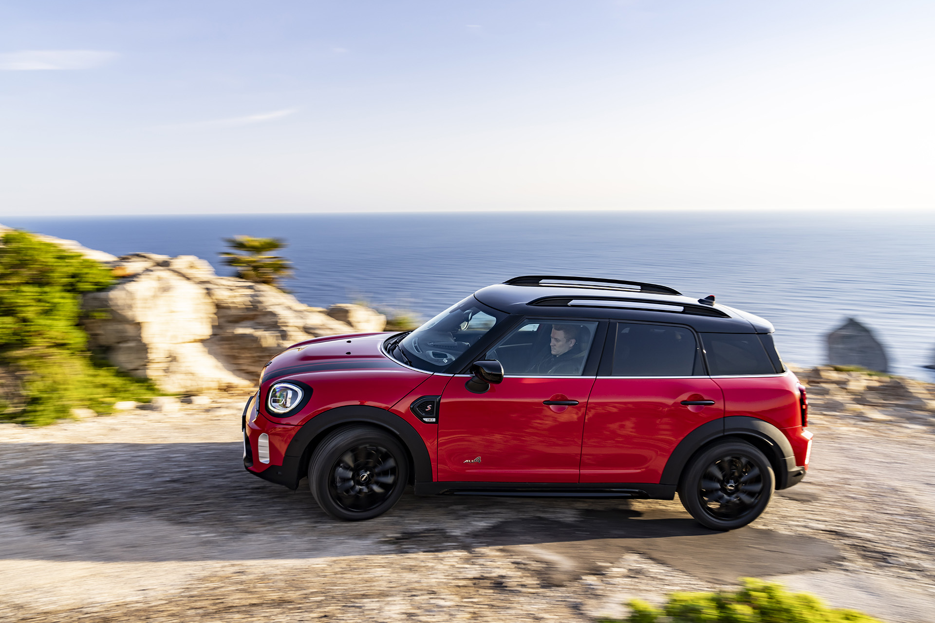 2022 Mini Cooper SD Countryman ALL4 Side Wallpapers #17 of 42