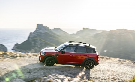2022 Mini Cooper SD Countryman ALL4 Side Wallpapers 450x275 (19)