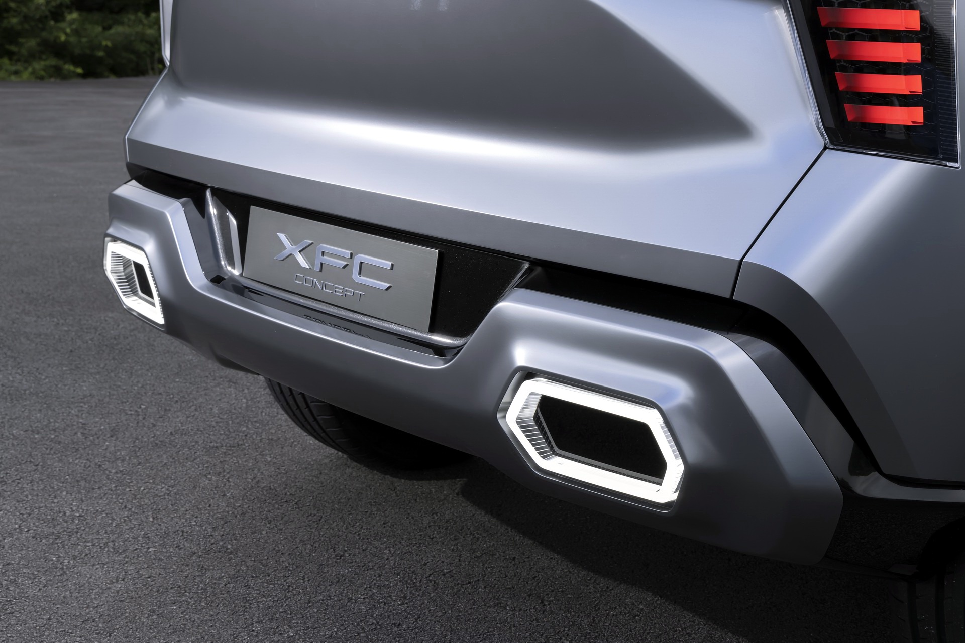 2022 Mitsubishi XFC Concept Exhaust Wallpapers #35 of 56