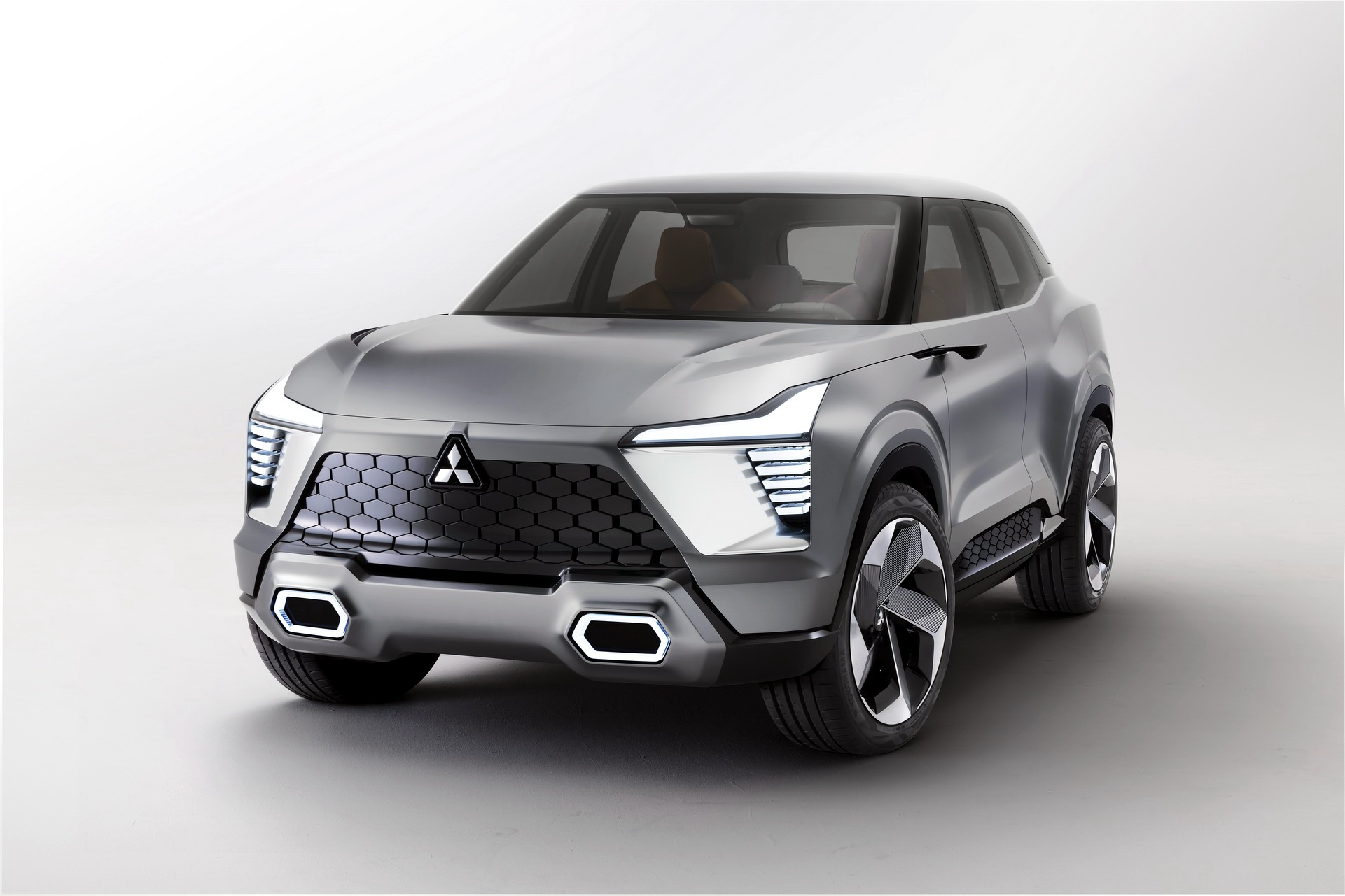 2022 Mitsubishi XFC Concept Front Three-Quarter Wallpapers #19 of 56