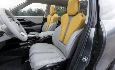 2022 Mitsubishi XFC Concept Interior Front Seats Wallpapers 450x275 (52)