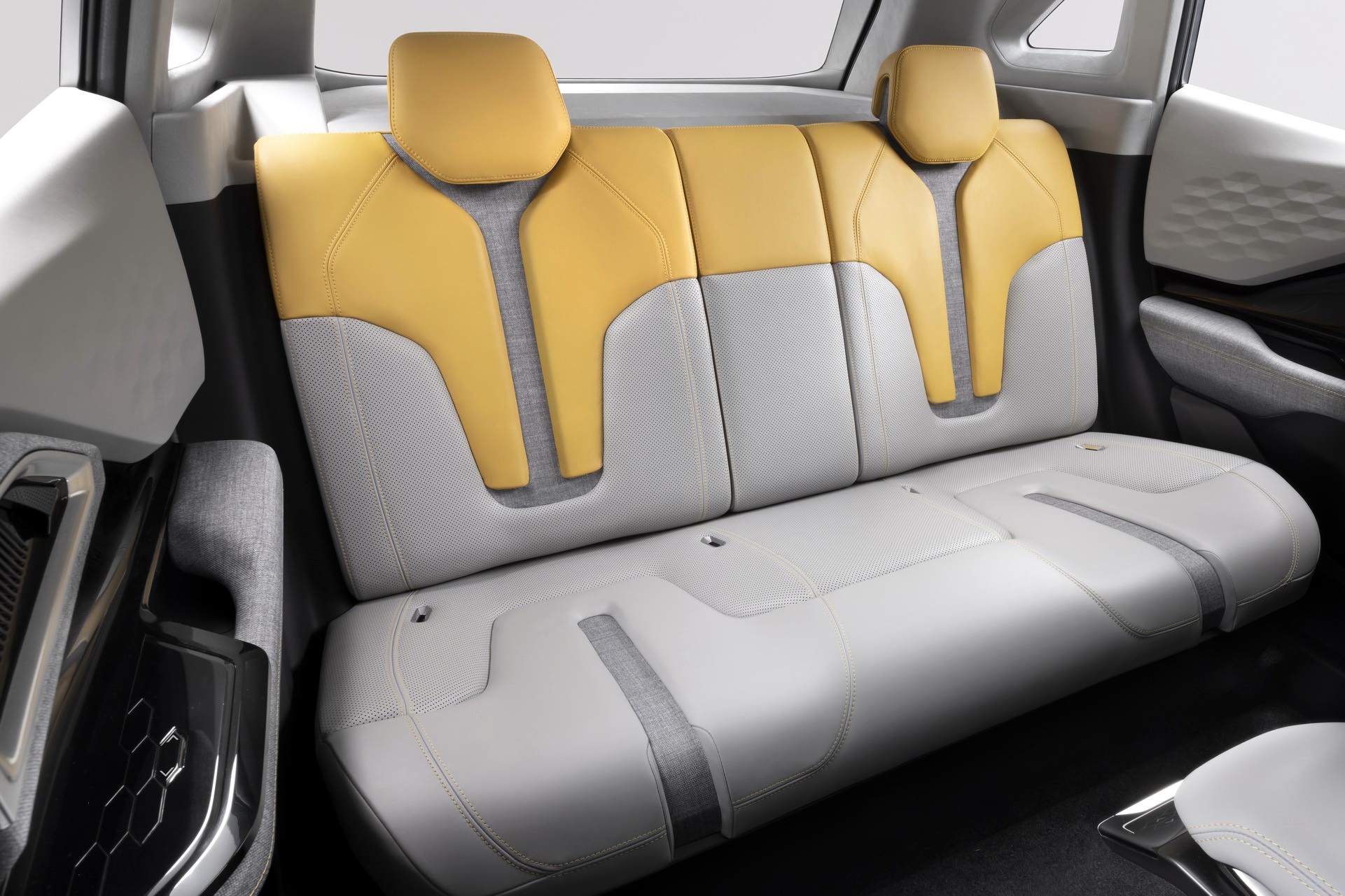 2022 Mitsubishi XFC Concept Interior Rear Seats Wallpapers #55 of 56