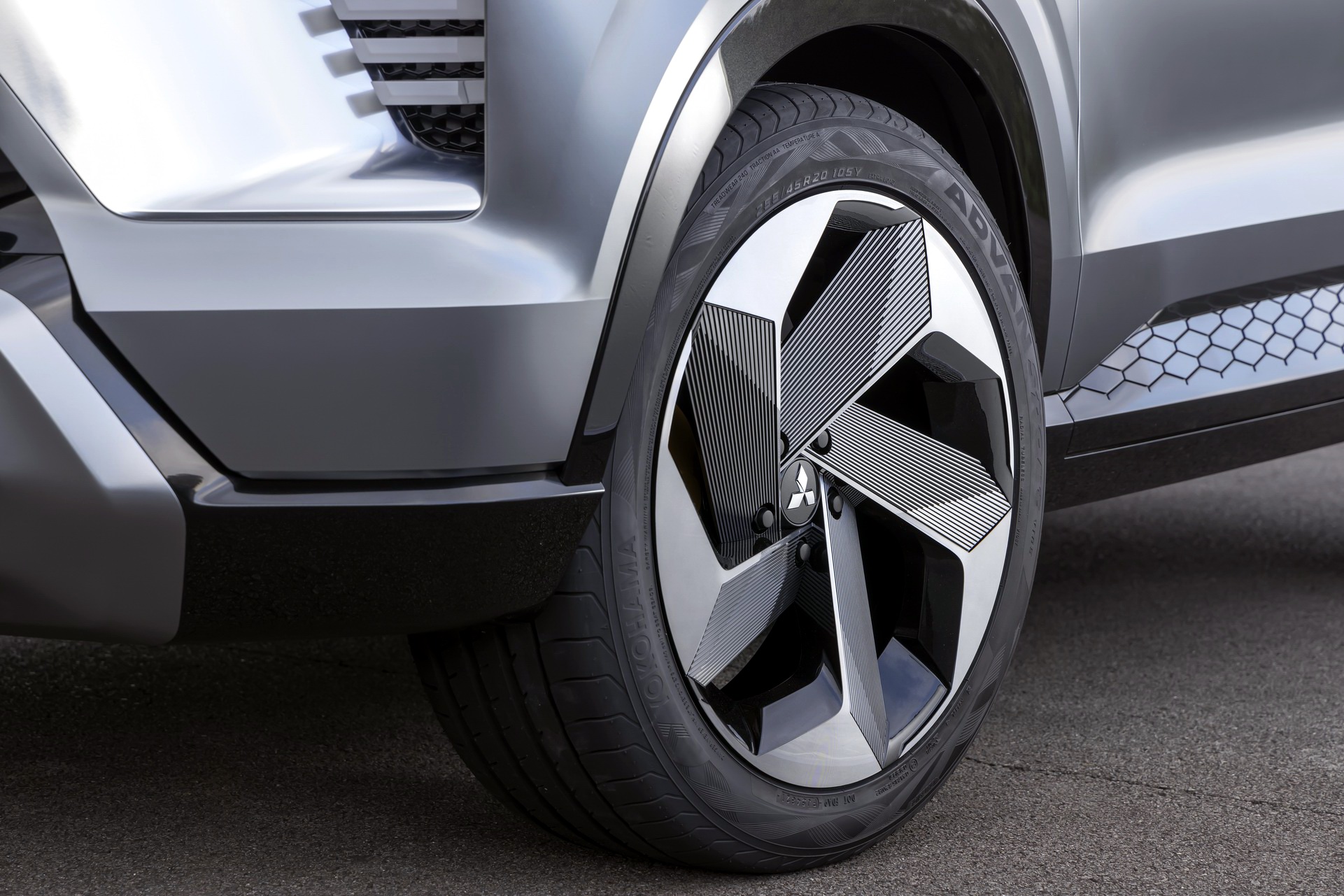 2022 Mitsubishi XFC Concept Wheel Wallpapers #24 of 56