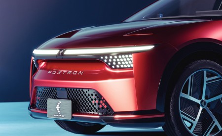 2022 Pininfarina Foxtron Model B Concept Headlight Wallpapers 450x275 (7)