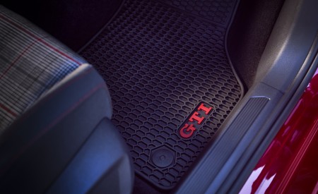 2022 Volkswagen Golf GTI Accessories Concept Door Sill Wallpapers 450x275 (7)