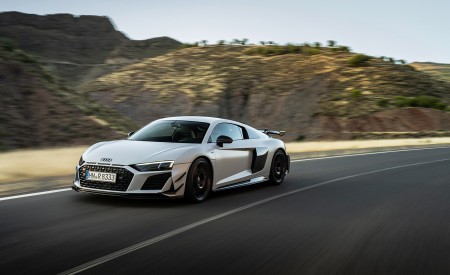 2023 Audi R8 Coupe V10 GT RWD (Color: Suzuka Grey) Front Three-Quarter Wallpapers 450x275 (18)