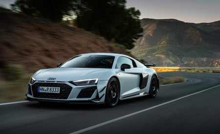 2023 Audi R8 Coupe V10 GT RWD (Color: Suzuka Grey) Front Three-Quarter Wallpapers 450x275 (14)