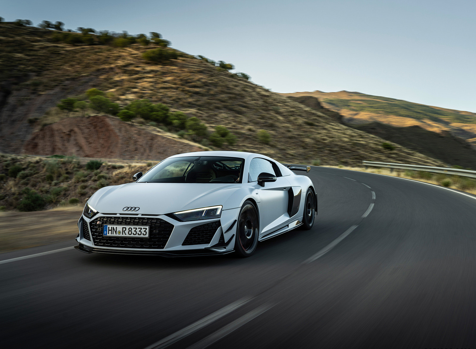 2023 Audi R8 Coupe V10 GT RWD (Color: Suzuka Grey) Front Three-Quarter Wallpapers #19 of 131