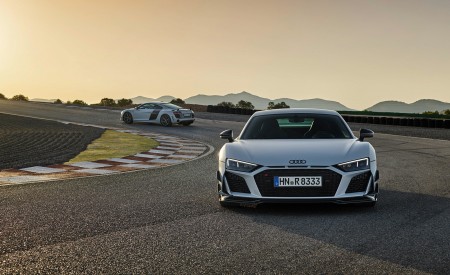 2023 Audi R8 Coupe V10 GT RWD (Color: Suzuka Grey) Front Wallpapers 450x275 (103)
