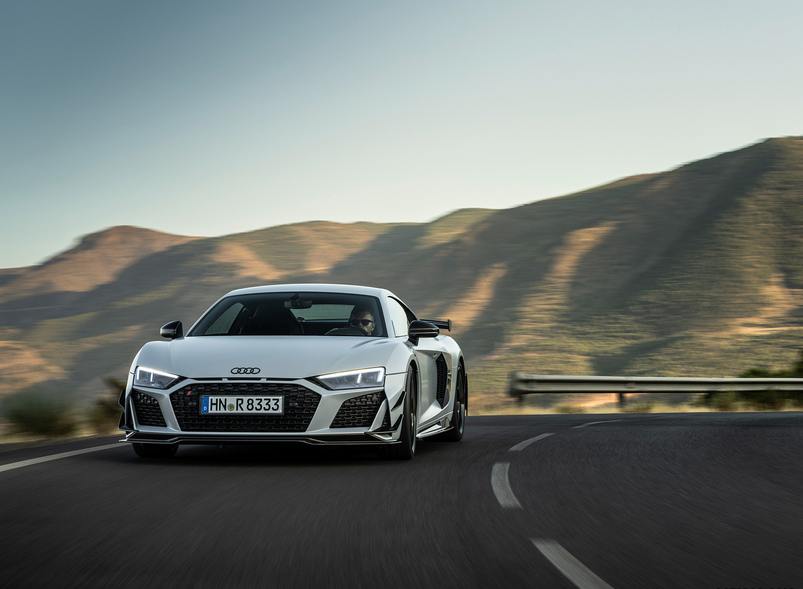 2023 Audi R8 Coupe V10 GT RWD (Color: Suzuka Grey) Front Wallpapers #23 of 131